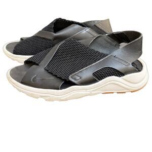 Nike Air Huarache Sandals Black White Women's Size 6